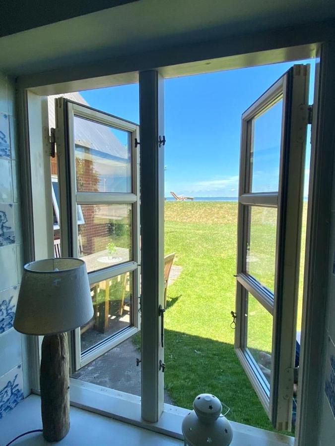 Kapitaenshaus Meerblick Langeneß Buitenkant foto